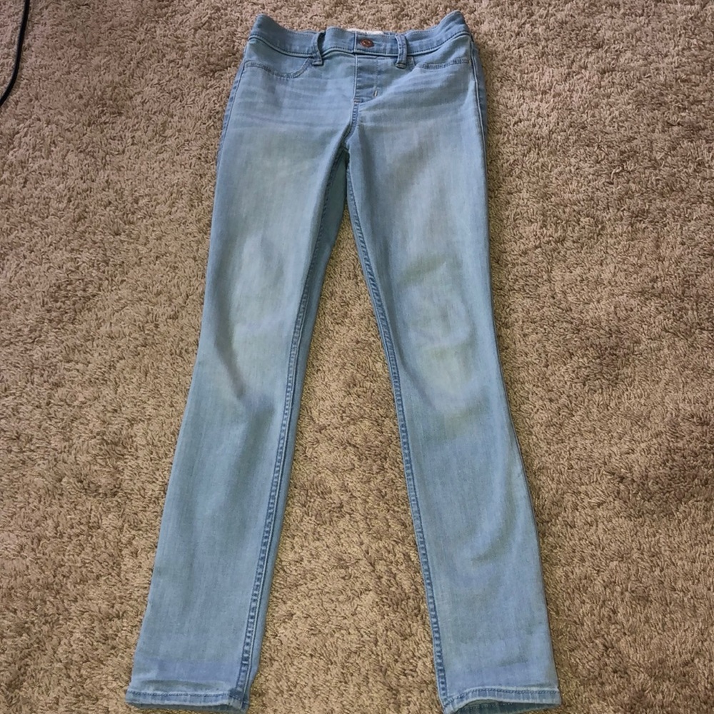Light washed Abercrombie and Fitch kids jeggings